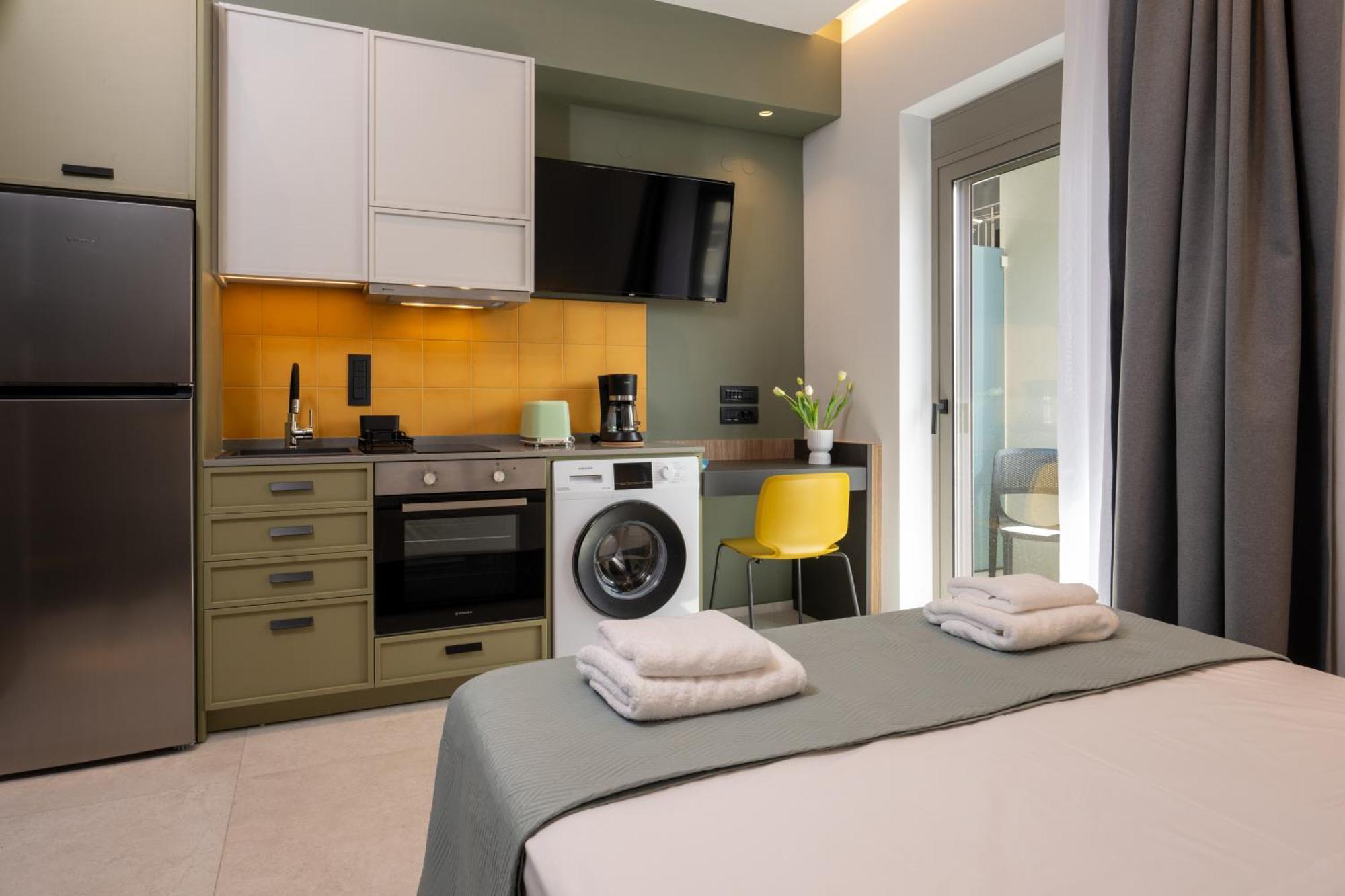 Mosaic Urban Living Appartement Iraklion Buitenkant foto